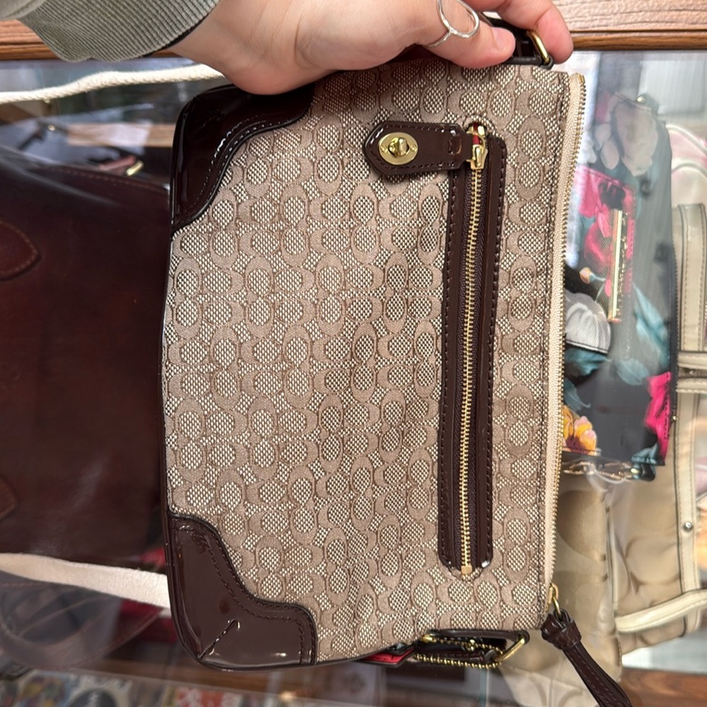 Coach crossbody signature purse